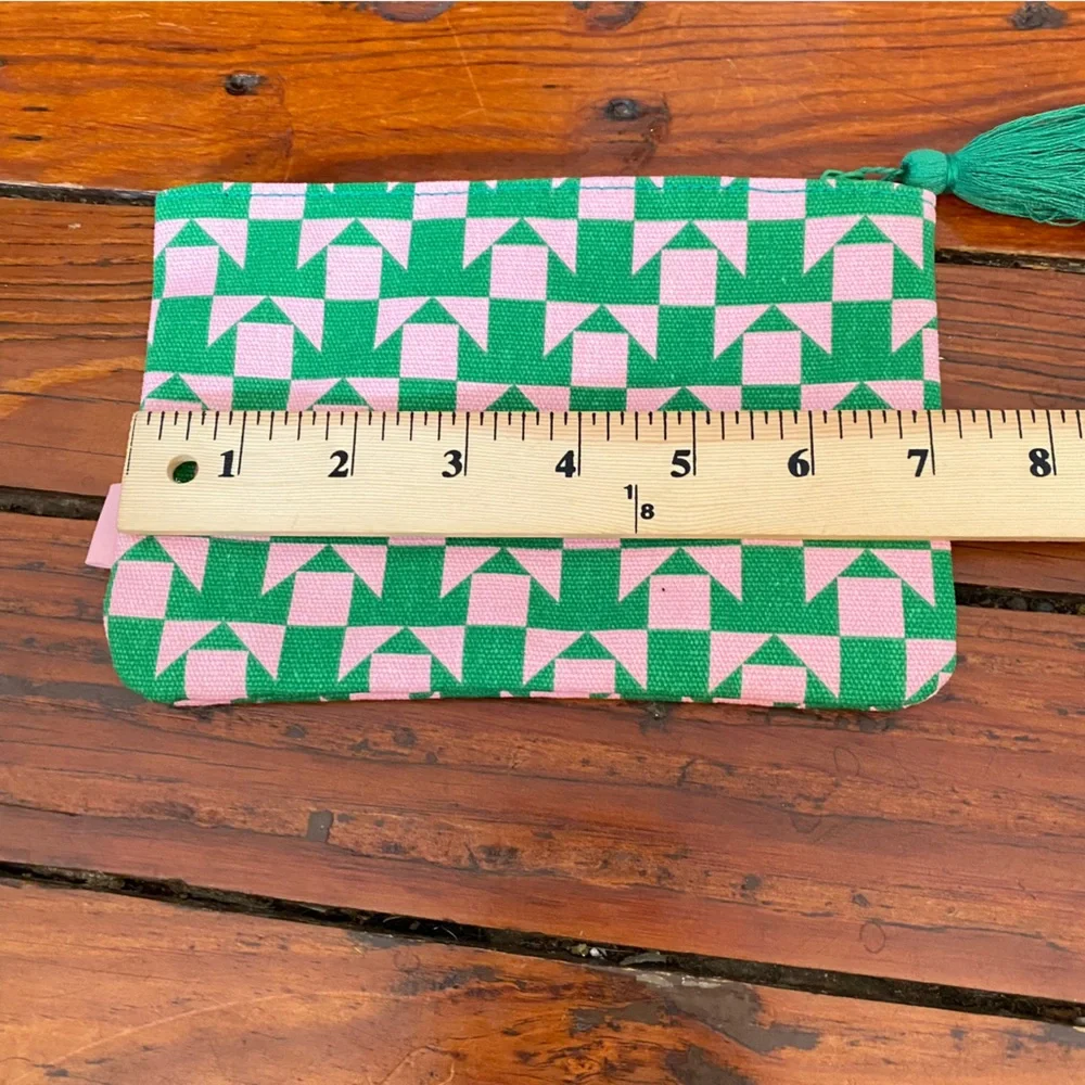 🧩 4/$20 Pink & Green Geometric Cosmetic Bag